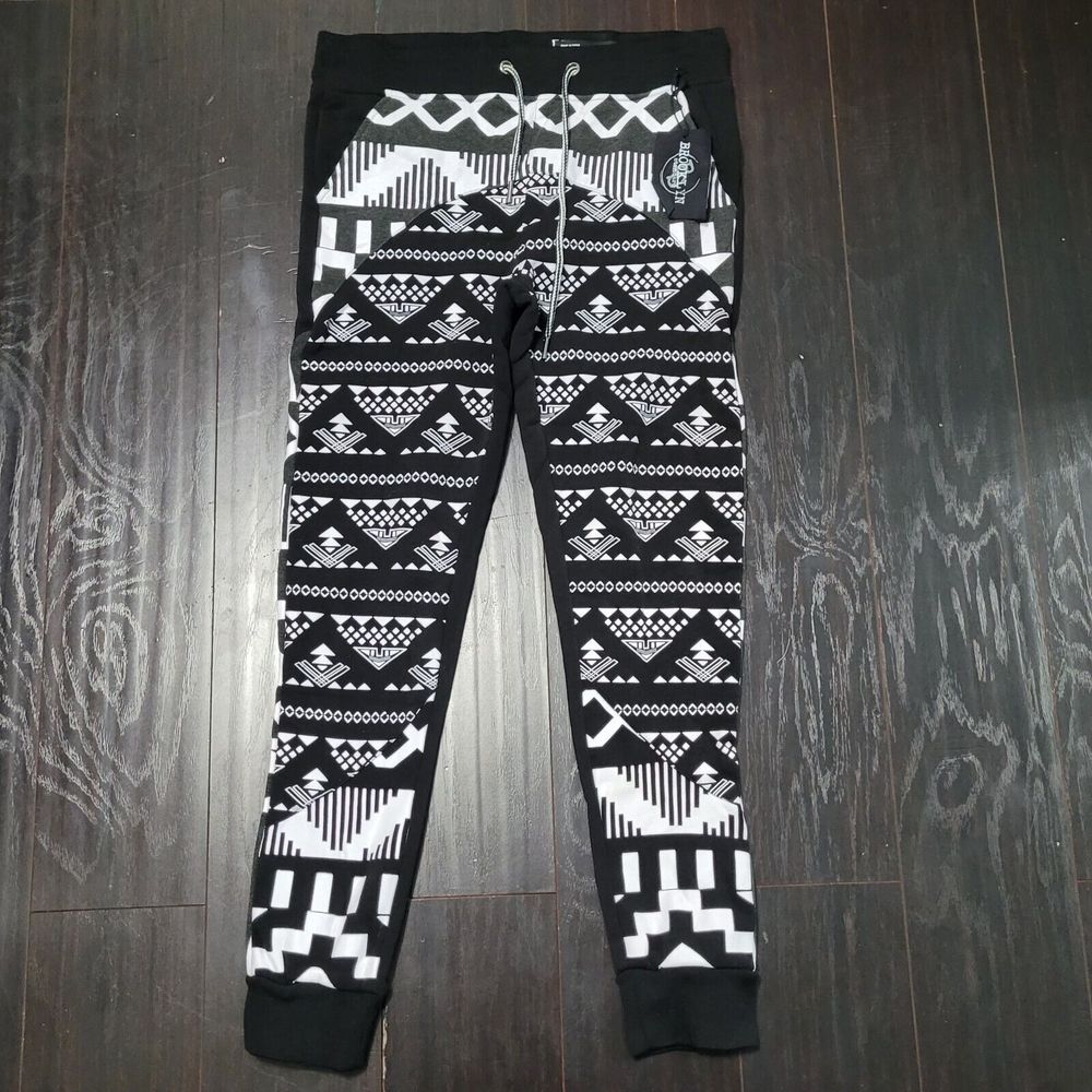 NWT Brooklyn Standard XL, 36x31 Adult Fleece Joggers Drawstring Black Slim Fit
